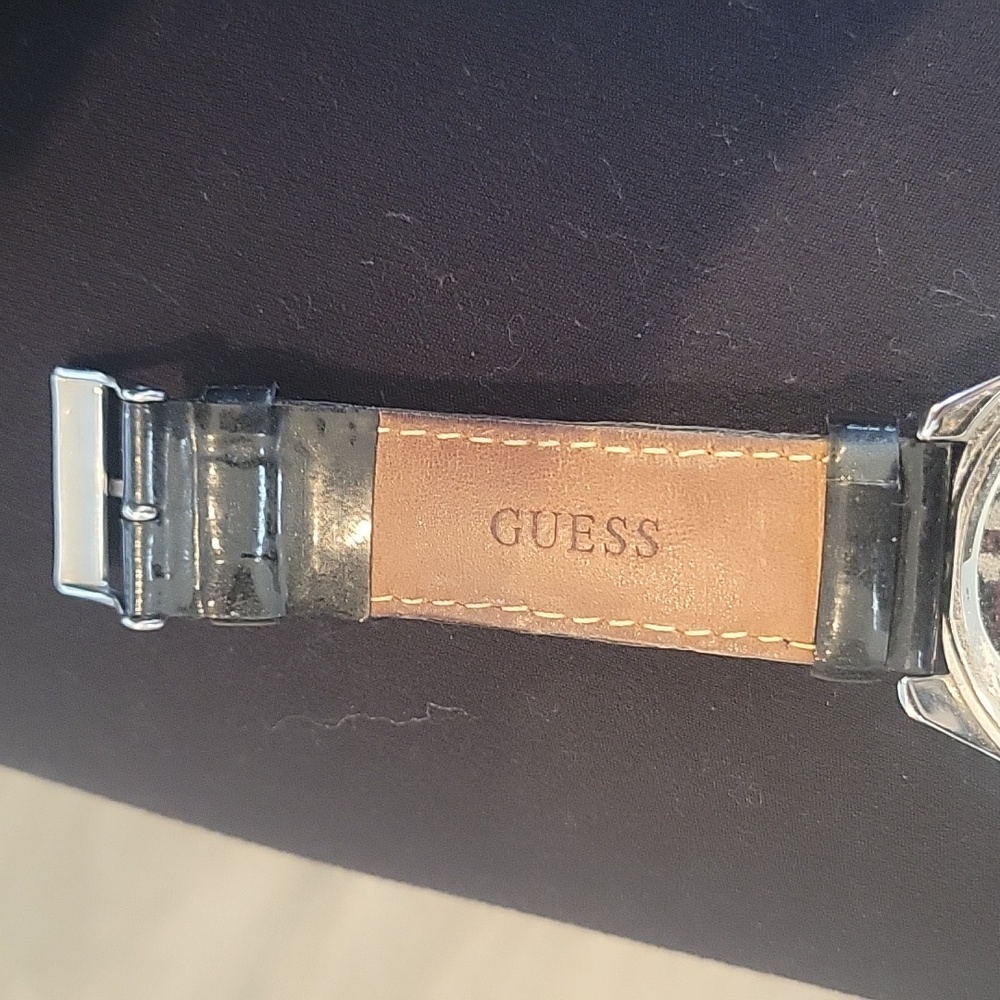 GUESS | Watch - Picture 8 of 8